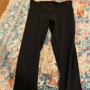 Lululemon size 6 black leggings